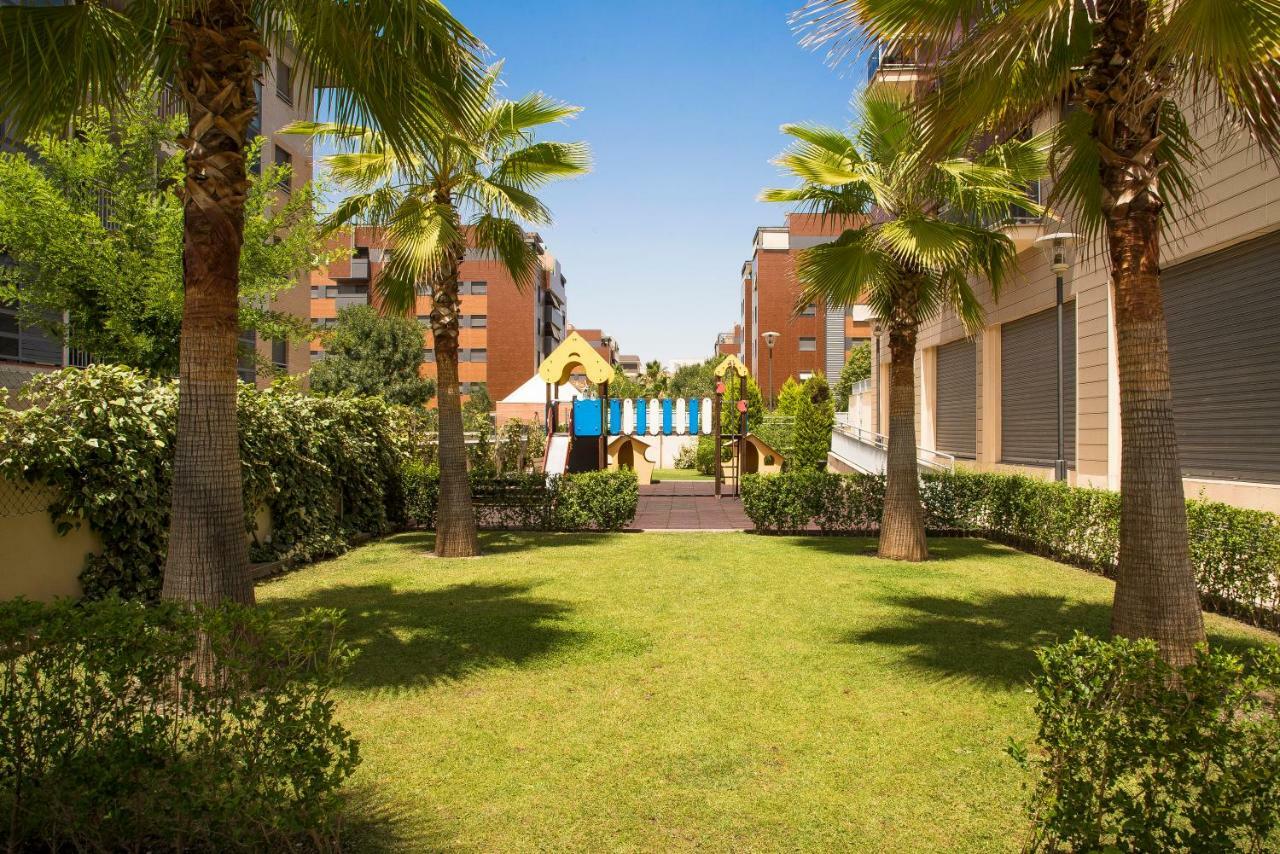 Enjoygranada Lujo Piscina Y Parking Διαμέρισμα Εξωτερικό φωτογραφία