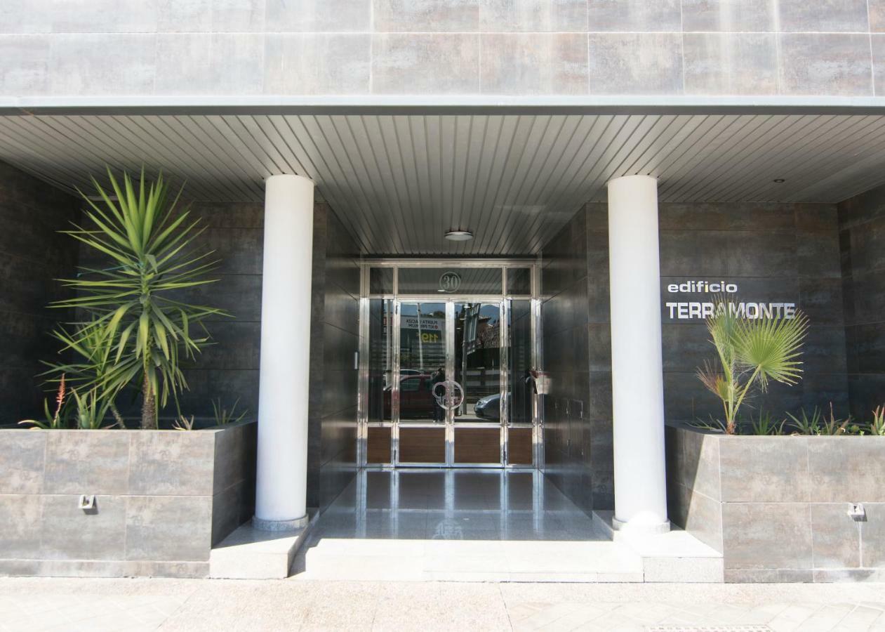 Enjoygranada Lujo Piscina Y Parking Διαμέρισμα Εξωτερικό φωτογραφία