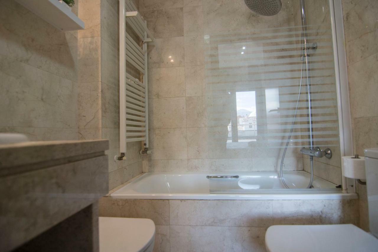 Enjoygranada Lujo Piscina Y Parking Διαμέρισμα Εξωτερικό φωτογραφία
